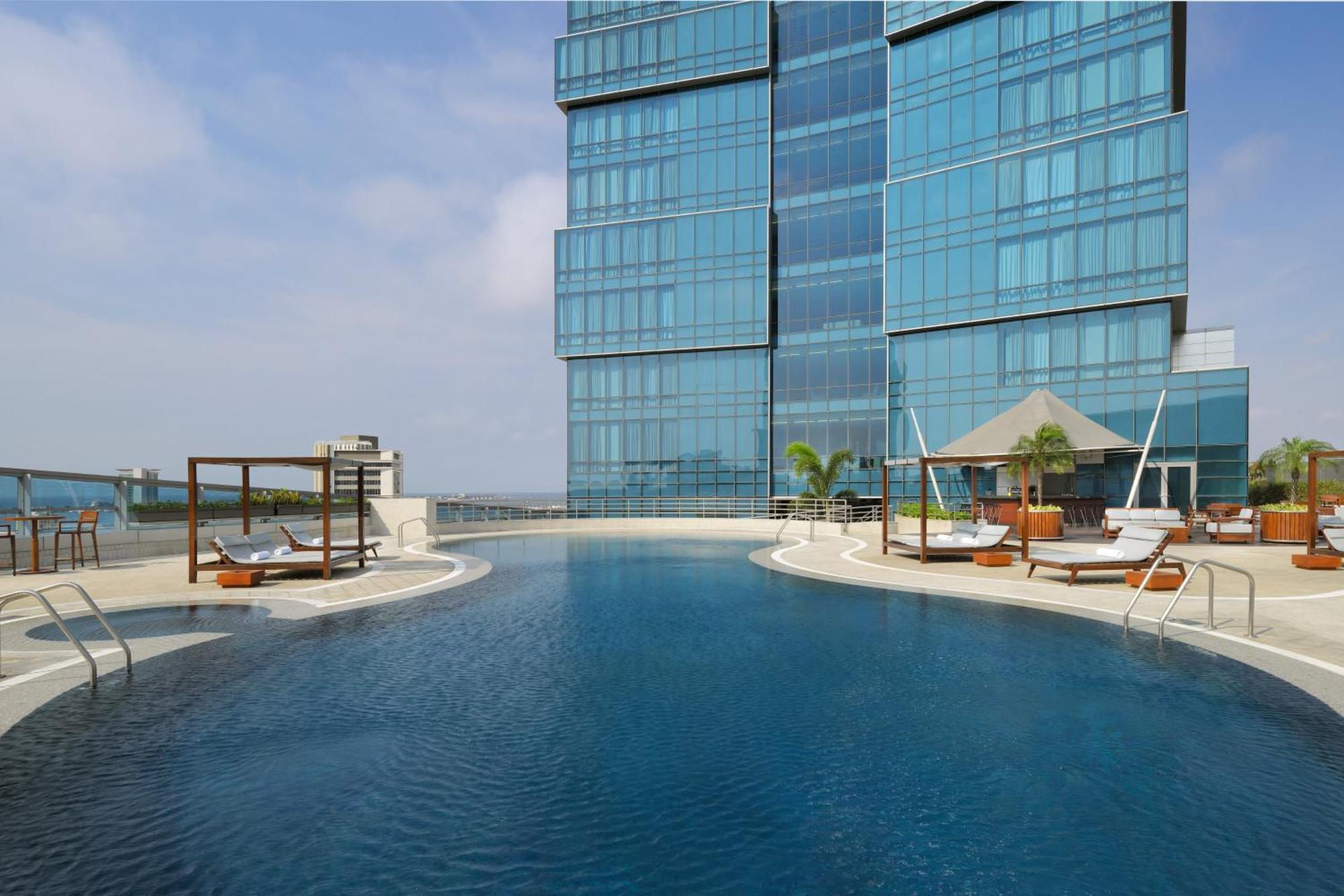 מלון Intercontinental Luanda Miramar By Ihg מראה חיצוני תמונה