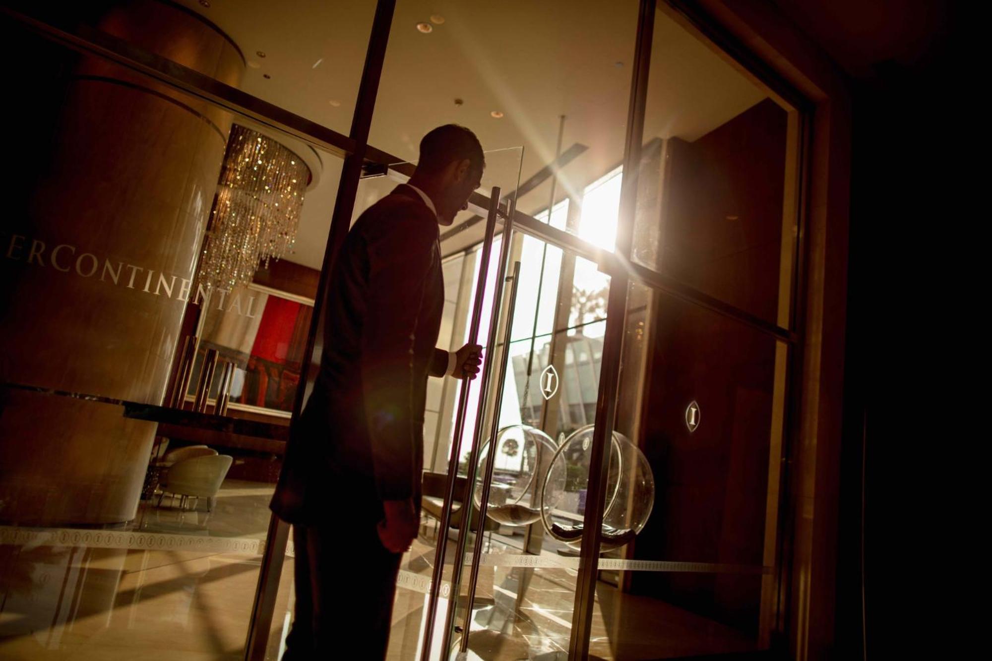 מלון Intercontinental Luanda Miramar By Ihg מראה חיצוני תמונה